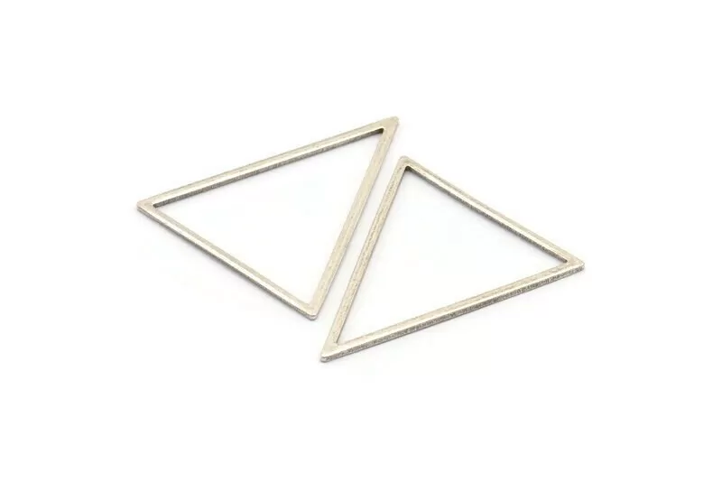 Antique Silver Blank Triangles, 6 Antique Silver Plated Brass Triangles (39x39x31mm) BS-1308 H0055