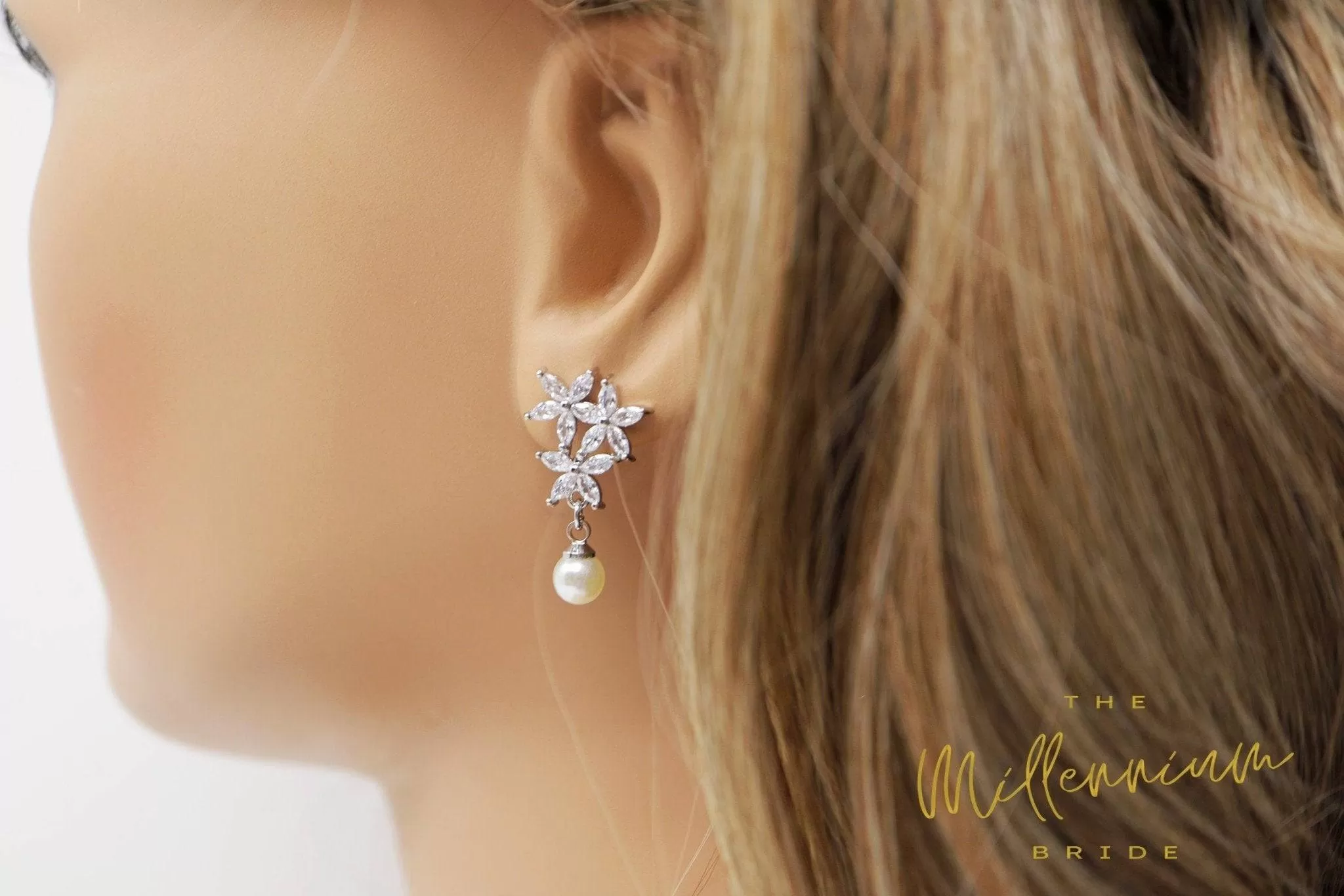 Cubic Zirconia Diamond Floral Pearl drop stud Earrings, Bridal Jewelry, Bridal Stud Earrings, Crystal Bridal Earrings, Statement Earrings Cz