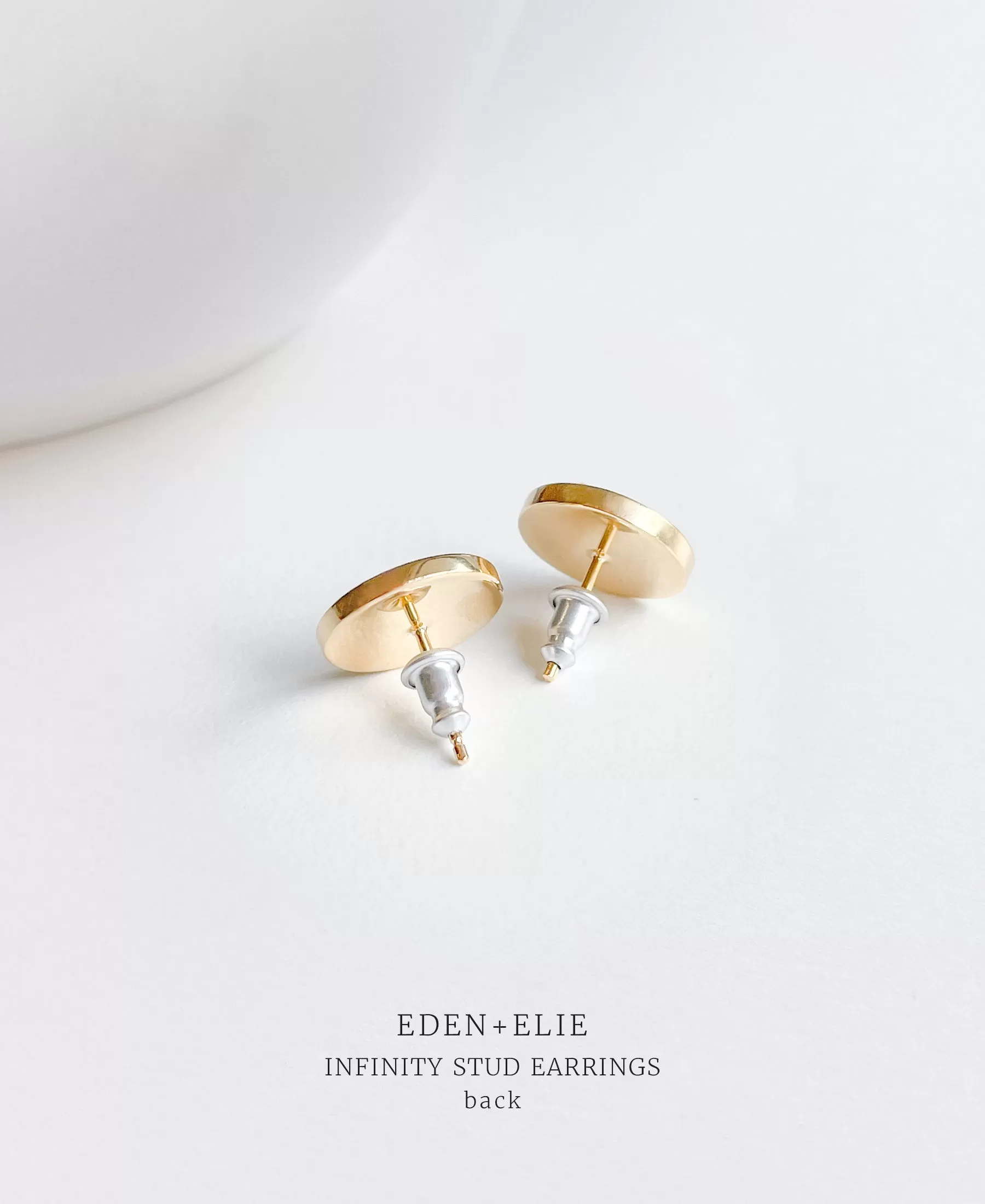 EDEN   ELIE Infinity stud earrings - petal