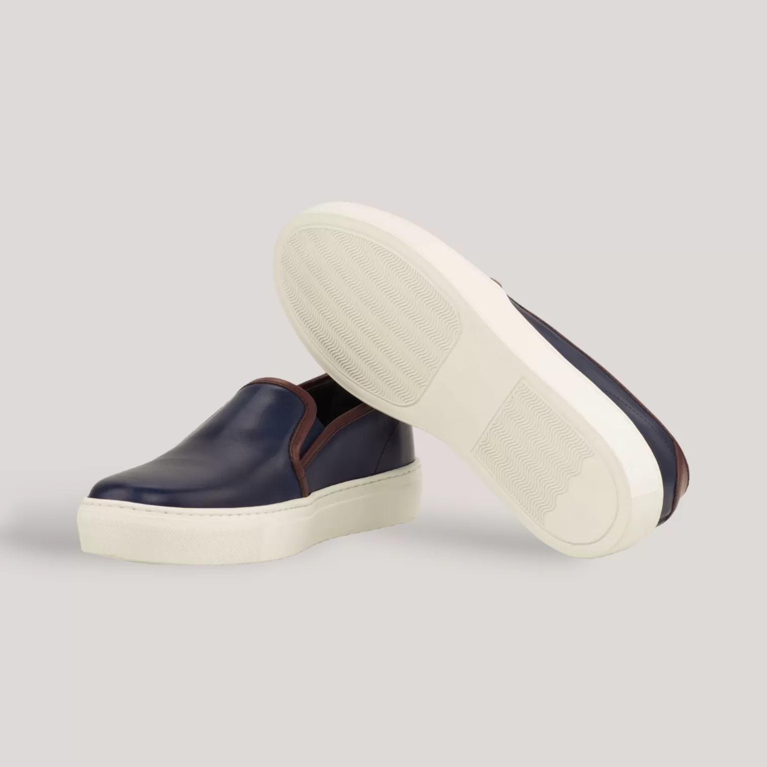 LUCE | Slip-On Sneakers - Navy & Burgundy | Women's