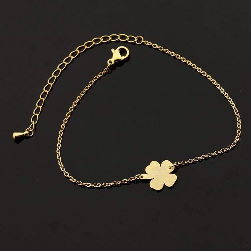 Lucky Clover Charm Bracelet