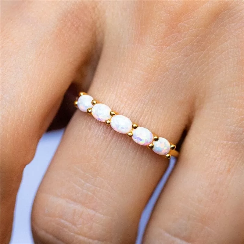 Minimalist 18k Gold White Opal Small Round Stone Resizable Ring