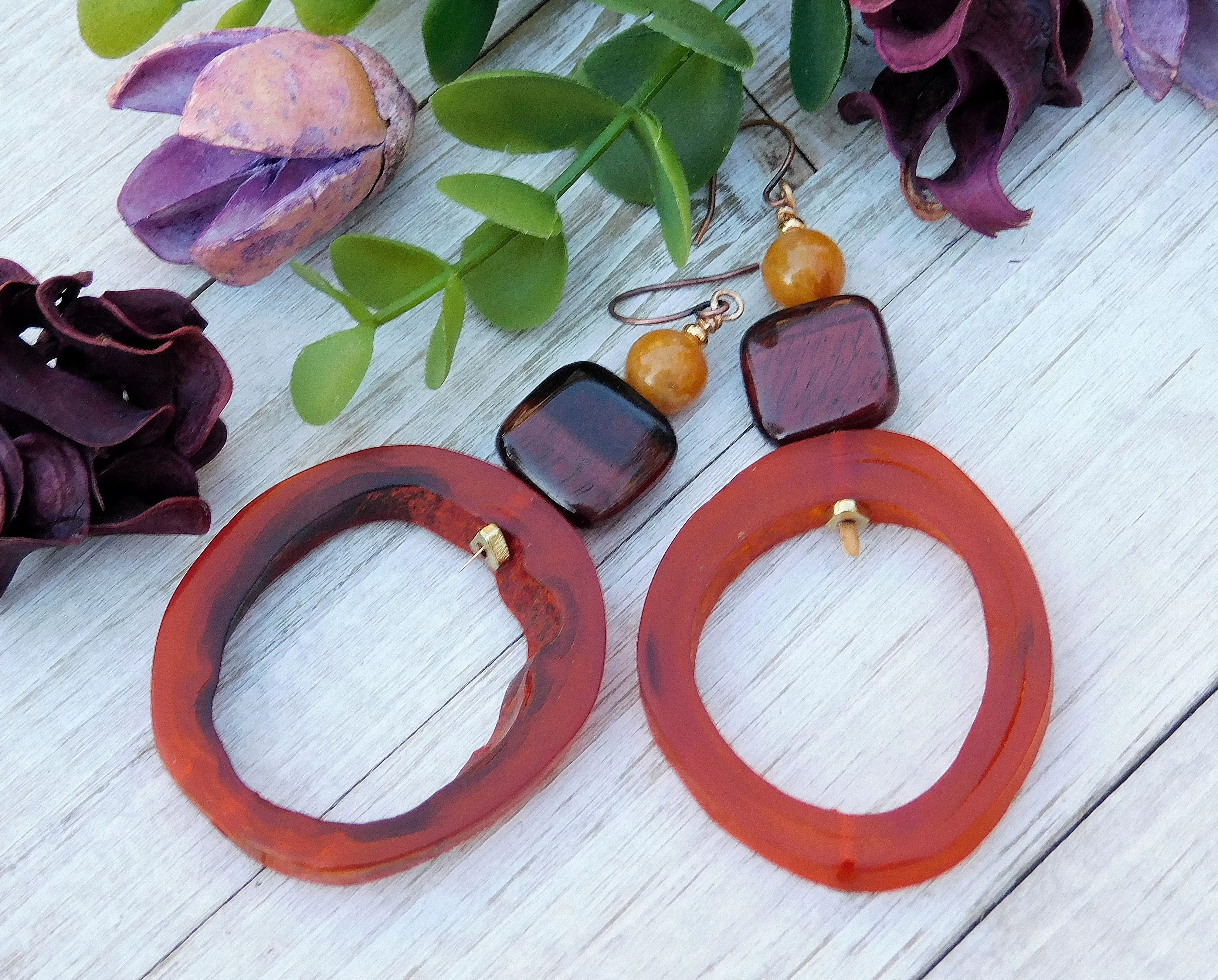 Natural Amber and Brown Geometric Hoop Earrings