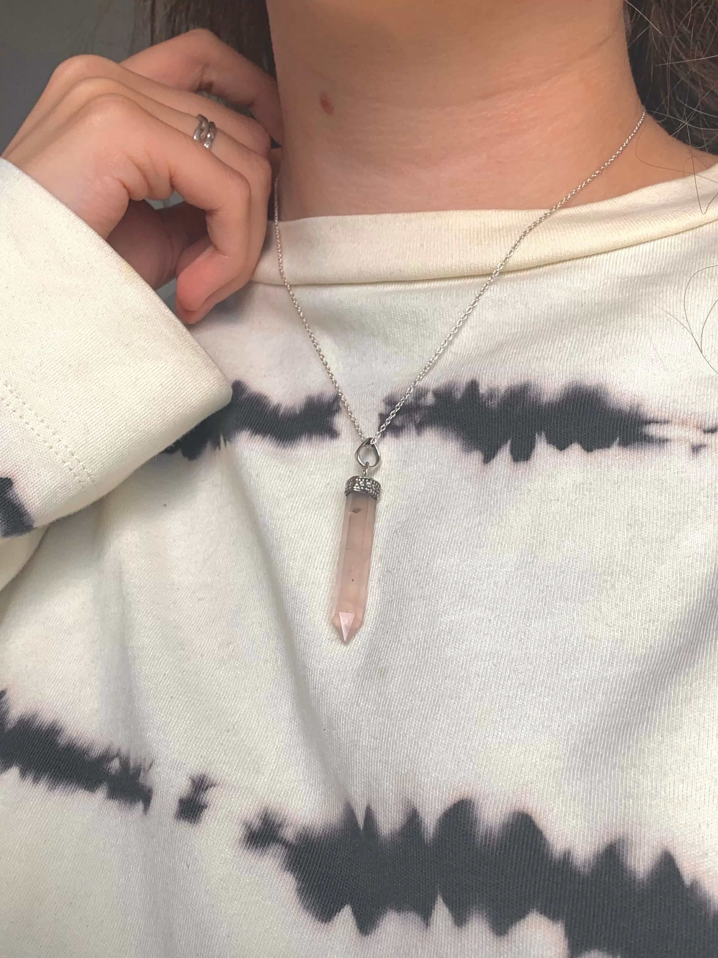 Rose Quartz Damar Pendant