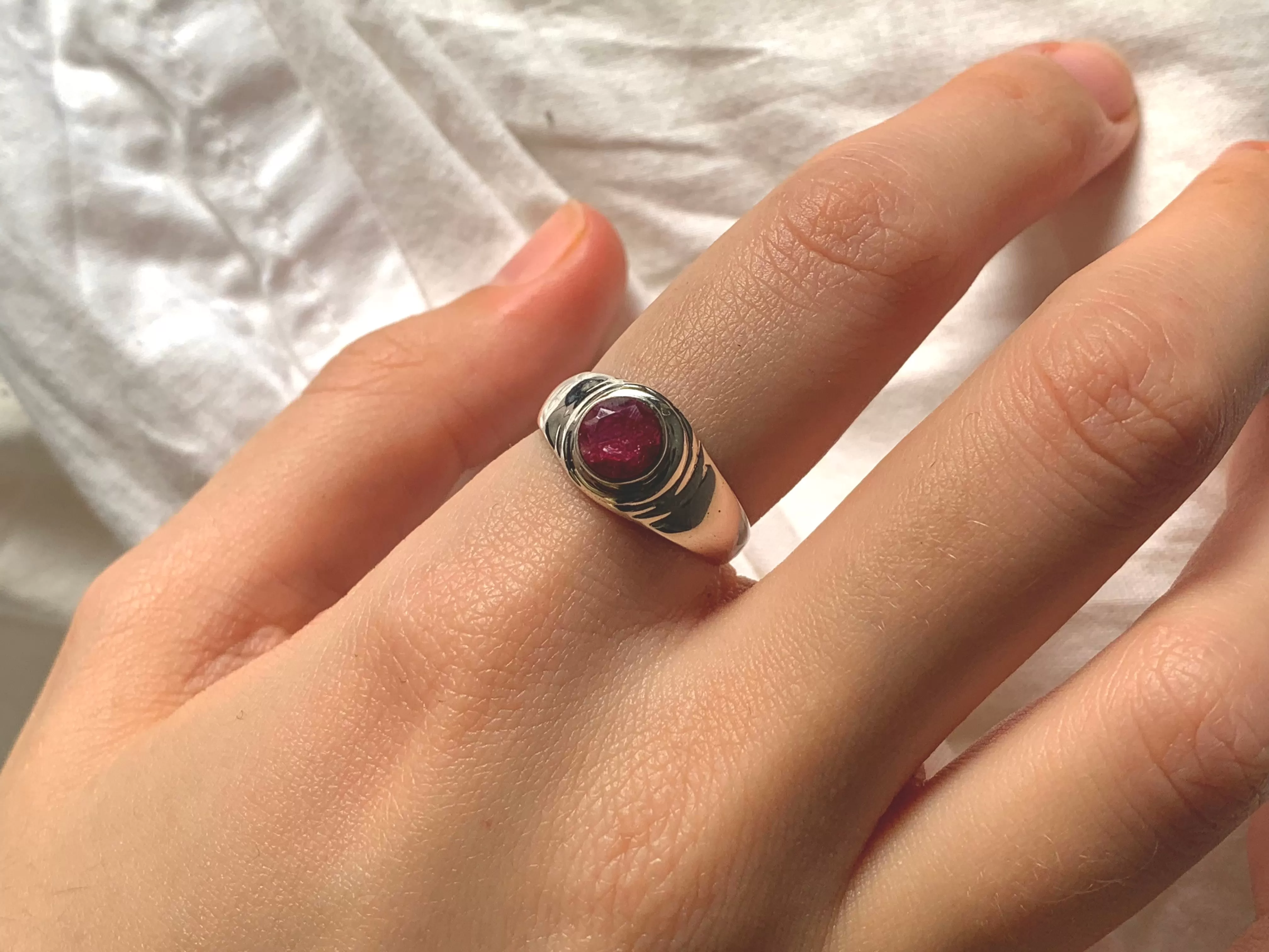 Semi-precious Ruby Lugo Ring