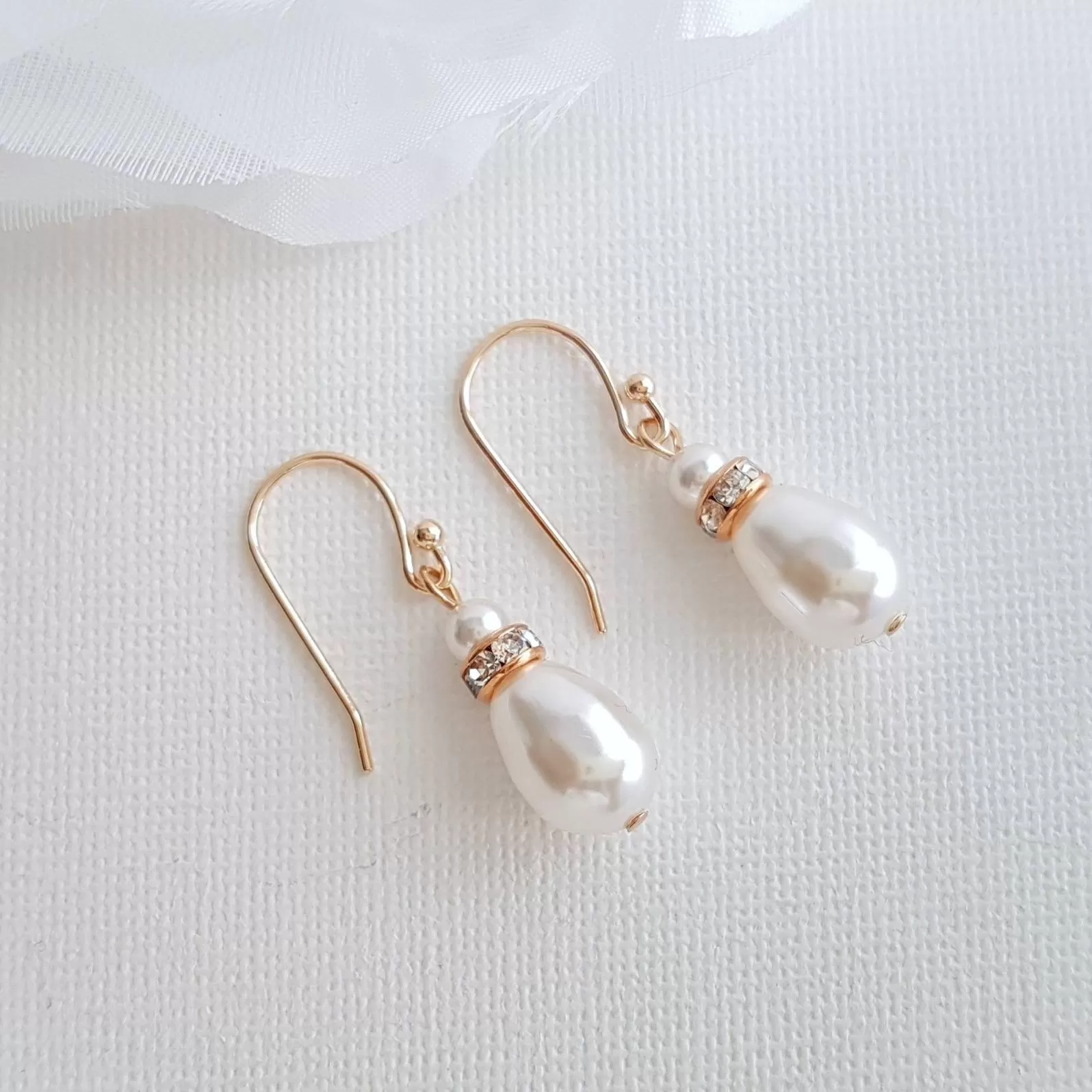 Simple Earrings-June