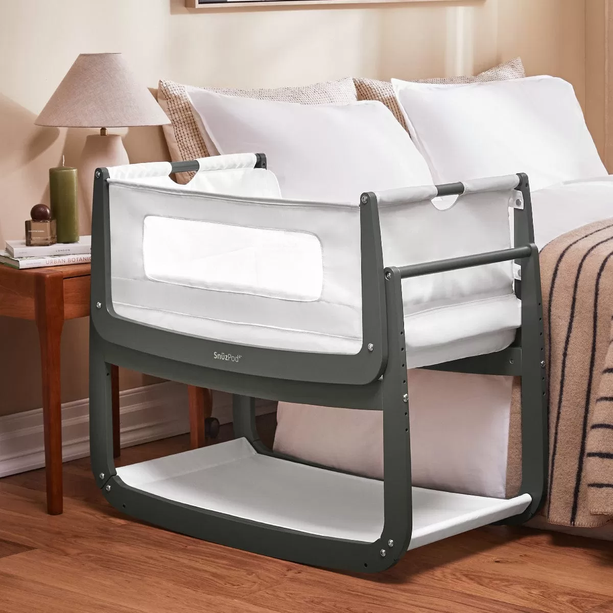 SnuzPod 4 Bedside Crib - Sage